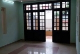 Nhà đường Dương Đình Nghệ, 3 phòng, tiện nghi ở hoặc mở văn phòng